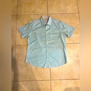 Bugatchi Shaped Fit Men’s Short Sleeve Button Down